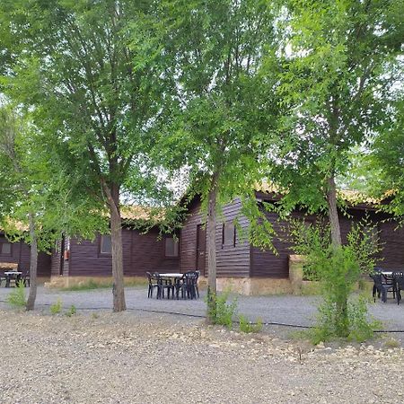 Camping Casa Fausto Cerca De Dinopolis Formiche Alto Kültér fotó