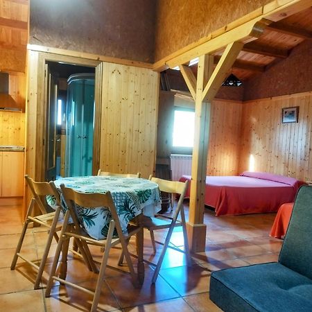 Camping Casa Fausto Cerca De Dinopolis Formiche Alto Kültér fotó