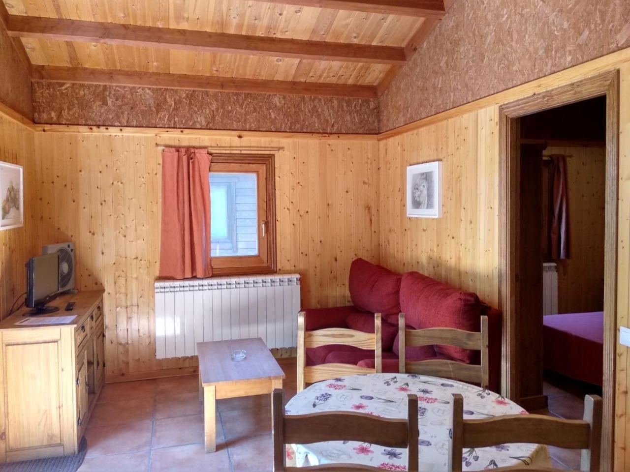 Camping Casa Fausto Cerca De Dinopolis Formiche Alto Kültér fotó